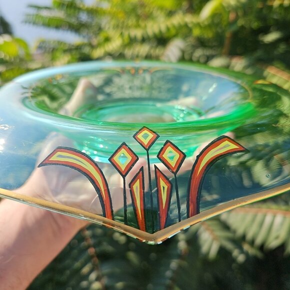 Uranium Collectibe Hand Painted Glass Bowl Depression Glass Geiger Test Amazing! - Picture 7 of 16